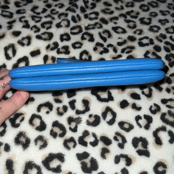 Blue coach double zip wallet. Excluded from sales/promotions 🧿 - Picture 5 of 10